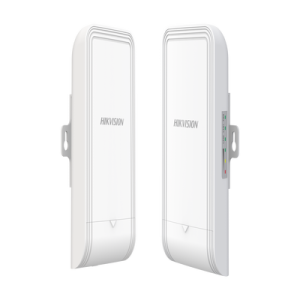 Kit Punto de Acceso (AC) PTP y PTMP en 5 GHz / PoE / Hasta 867 Mbps / Salida PoE (alimenta una camara) / Antena Sectorial de H: 50° / MIMO 2X2 / 8 dBi de Ganancia / Uso en Exterior /