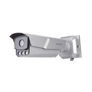 Bala IP 4 Megapixel / ANPR / Reconocimiento y Captura de Placas Vehiculares para Trafico de Alta Velocidad / DARKFIGHTER / WDR 140 dB / IP67 / IK10 / Lente Mot. 8 a 32 mm / 100 mts IR